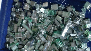 Bol/cristaux rugueux de chromanite, panneau de cristaux intercalaires, à prix bas - Product Image 6