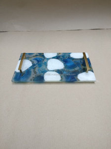 Plateau en agate marbrée fait main, plateau de service décoratif en pierre avec poignées métalliques à bord doré pour la décoration de la maison, table basse et salle à manger - Product Image 3