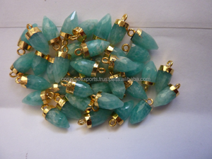 Pendentif en pierre d'amazonite plaqué or avec breloque chic avec réglage de lunette pour un look inspiré de la fête - Product Image 4