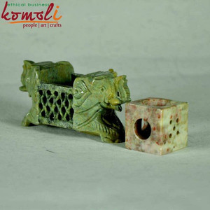 Porte-bougie en pierre de Savon naturelle sculptée à la main en Inde - Product Image 3