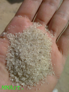 Arena de sílice granular suave de alta calidad ahumada y Blanca r = textura crea arena y polvo - Product Image 2