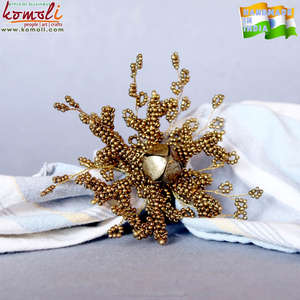 Servilletero de cristal transparente hecho a mano elegante con detalles dorados Toque perfecto para ajustes de mesa sofisticados - Product Image 6