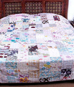 Hecho a mano Patchwork Kantha Edredón Queen Patchwork Kantha Bed Cover - Product Image 2