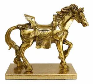 Statua statua in ottone antico statua in argento di cavalli cavallo da corsa per accenti domestici e decorazioni per la tavola scultura di oggetti