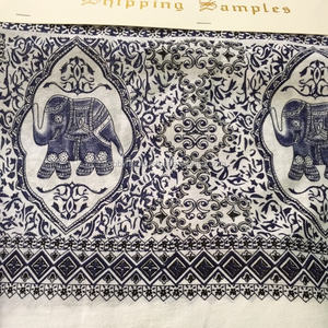 Tela con estampado de elefante de dibujos animados de Tailandia, algodón 100% - Product Image 3