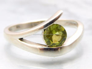 Bague de mariage en argent sterling 925 de haute qualité avec pierre précieuse en quartz émeraude classique pour femmes - Product Image 3