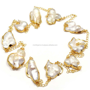 Collar largo con colgante de perla en blíster chapado en oro para mujer, cadena cruzada, regalo de fiesta de boda con diseño de figura intrincada hecho - Product Image 2