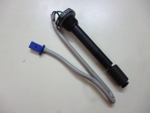 Interrupteur d'avertissement de carburant pour Tuk Tuk Tvs King - Product Image 3