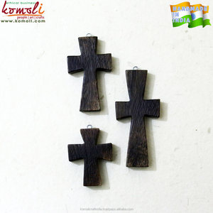 Hecho a mano tallado de madera joyería de madera colgante de Cruz - Product Image 5