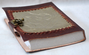 Venta al por mayor diario de cuero de dragón en relieve vintage hecho a mano con cierre - Product Image 3