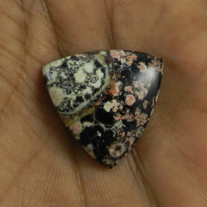 อัญมณีทรงหลังเบี้ยสามเหลี่ยม3.70 Gms,ดอกไม้ไฟออบซิเดียน24มม. - Product Image 3