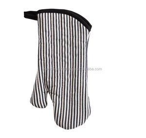 Professional Yarn dyed Stripe Design <b>Oven</b> <b>Mitt</b> High Quality <b>Oven</b> <b>Mitt</b> for kitchen Supplier in India - Product Image 3