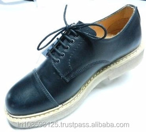Derby fait à la main bottes décontractées pour l'automne hiver en cuir de vachette sculpté affaires formelle Oxford Style sangle supérieure nouveau Style robe - Product Image 2