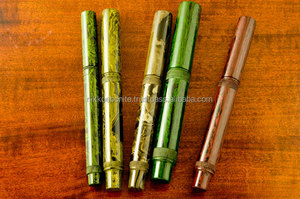 Bolígrafo Japonés Hecho a Mano a Precios Razonables, Hecho de Material de Ebonita de Color Original - Product Image 5