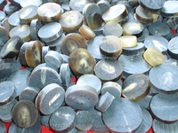 Fabricant indien de boutons ronds modernes faits à la main en corne de buffle écologiques, noirs naturels dorés, taille 12-35 mm, en promotion