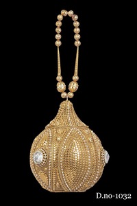 กระเป๋าคลัทช์สำหรับเจ้าสาวสำหรับผู้หญิงกระเป๋าถือลายหินลูกปัดทำจากโลหะปักลาย1031สำหรับช้อปปิ้งตอนเย็นออนไลน์ในอินเดีย - Product Image 3