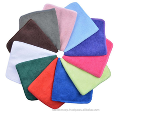 Proveedor de Toallas de Microfibra de Lujo para Limpieza de Autos en India - Toalla Cuadrada Ecológica para Uso en la Cocina - Product Image 3