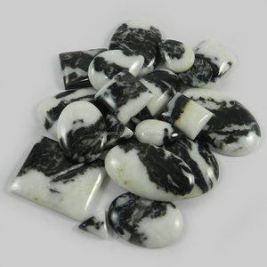 พลอยสีม่วงผสมหินโมราม้าลายธรรมชาติ102.18 Gms - Product Image 4