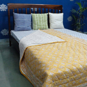 Meilleure vente couette en coton biologique 100% fabricant indien magasins d'usine taille double imprimé Phool Patti Pili motif disponible - Product Image 5