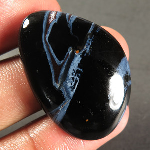 กำไลหินอัญมณีทรงรีตัดเป็นรูปวงรีทำจากหินเพียเทอร์ไซต์จากธรรมชาติ100% น่าพิศวงเกรด AAA - Product Image 2