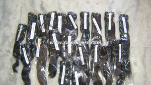 100% Unprocessed Natural Raw Remy Human Hair Weaving From India Best Indian Hair.Curly Human Hair From India. - Product Image 4