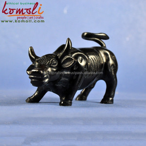 Estatua de toro de Wall Street marrón antiguo escultura de escritorio hecha a mano, figurita decorativa, decoración única para el hogar y la Oficina coleccionable - Product Image 5