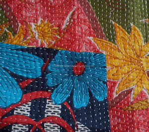 ผ้าห่ม Kantha ผ้าคลัทธาปักมือดีไซน์ลายดอกไม้ - Product Image 2