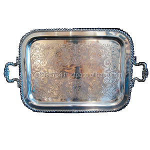 Plateau de service décoratif en acier inoxydable avec gravure et poignée Plateau de service en métal avec poignée Fabricant de métal fini - Product Image 1