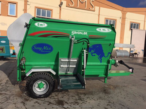 Équipement de mélange d'aliments pour bétail à vis horizontale, cellule de pesage numérique en option, wagon de mélange d'aliments TMR de 6 m3 - Product Image 4