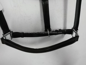 Halters de cheval de haute qualité avec couronne de rembourrage en cuir de mouton souple à canal vide et couvre-chef super confortable - Product Image 3
