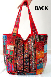 Sac à main indien, travail de Kutch, sac bohème fait à la main en Afghanistan, sac à bandoulière brodé, sac fourre-tout Banjara, sac Banjara antique - Product Image 5