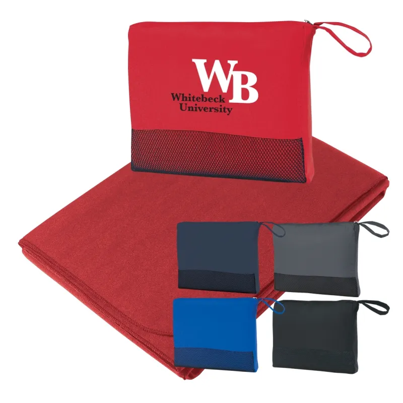 Cobertor de viagem-100% poliéster, medidas 47 "x 60" com um saco de malha com zíper e acompanha seu logotipo