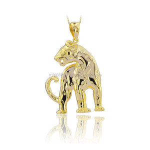 Collar con colgante de León de Oro Sólido de 14K - Product Image 1