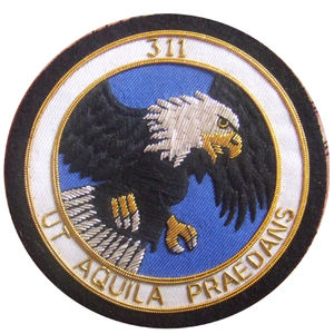 Vente de gros Épaulettes en tissu brodées à la main 33 - Product Image 1