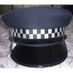 Casquette de capitaine d'équipage maritime brodée avec visière à feuille de chêne et insignes brodés en fil métallique pour usage quotidien en extérieur - Product Image 3