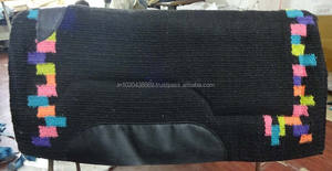 Almohadillas para Silla de Montar Ecuestre Occidental Hechas a Mano Modelo 1890 de Rider's Trust, de la Mejor Calidad, Exterior de Lana, Interior de Fieltro de Cuero de Alta Calidad - Product Image 3