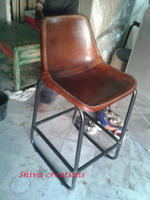 Chaise de bar industrielle vintage en cuir et fer Shiva, mobilier élégant de style rétro pour les espaces commerciaux