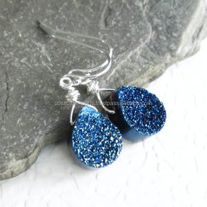 ต่างหูสตั๊ดดรูซี่ไทเทเนียมสีน้ำเงินอัญมณีคริสตัลโลหะรูปทรงเรขาคณิตขนาดเล็กสำหรับงานหมั้นงานแต่งงานงานครบรอบหรือของขวัญ - Product Image 5