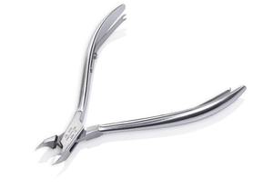 OMI Profesional de Alta Calidad CB-202C Alicates para Cutículas de Acero Inoxidable Cromado con Doble Resorte, Marca Privada OEM, Set Nghia - Product Image 5