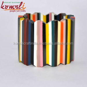 สแควร์รูปร่างเรซินสีเขียวกำไลและสร้อยข้อมือที่มีอยู่ในการออกแบบที่กำหนดเอง - Product Image 3