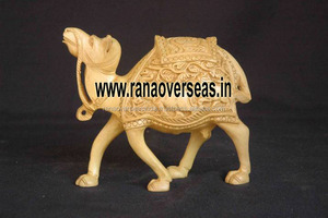 Houten Kameel Beeldje Met Jali Patroon Voor Hotel, Kantoor, Restaurant , School Desk Decor