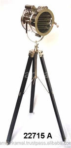 Lámpara de luz de estudio de latón antiguo con trípode ajustable o soporte de mesa - Product Image 2