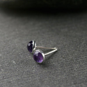 ต่างหูกลมเหลี่ยมเพชรพลอยอเมทิสต์แท้925,ต่างหูเม็ดเดี่ยวขนาดเล็กสีล้วน - Product Image 2