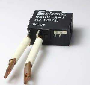 Relé Eléctrico Electromagnético Miniatura de 12V 80A de Alta Potencia, Tipo PCB, Normalmente Abierto, a Prueba de Polvo - Product Image 1