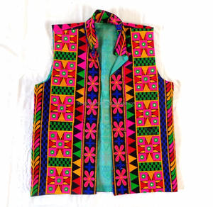 Chaqueta de hombre con bordado multicolor, estilo tradicional Kutch de Banjara gitano, chaleco étnico indio, venta al por mayor, chaqueta koti-man - Product Image 5