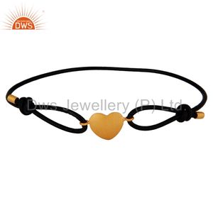 Pulsera de latón de diseñador en forma de corazón, pulseras hechas a mano chapadas en oro para mujer, regalo para ella de joyería India - Product Image 1