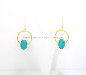 Pierre précieuse turquoise avec plaqué or fait à la main forme ovale à la mode nouveau Design bijoux cadeau pour sa boucle d'oreille - Product Image 1