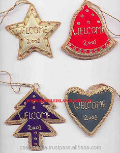 Exportador de Adornos Navideños Colgantes con Bordado Zari, de 1 a 5 Pulgadas, Cuentas de Tela Zari, Embalaje de Exportación de Alta Calidad - Product Image 1