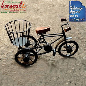 Support de plantes pour vélo en fer doré, plusieurs tailles, décoration de maison, fait à la main - Product Image 1