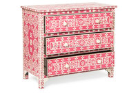 Coffre en bois artisanal traditionnel avec incrustation de os et motif rouge, 3 tiroirs, meuble de salon